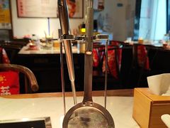 -尚尚仙·酸汤猪手·猪肚鸡火锅(华联万柳购物中心店)