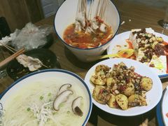 -二孃鸡爪爪(东风路总店)