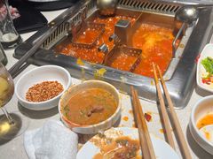-海底捞火锅鲜切牛肉主题店(长寿路店)