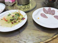 -溢心园香河肉饼总店