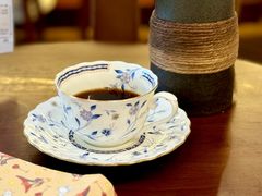 -Café Monson
