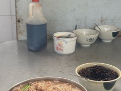 -正宗杨记普洱酸醋米线(总店)