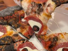 -城市大道红炉披萨烘焙坊