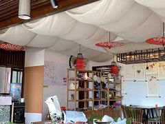-夏屿湖畔.落日湖景餐厅(普者黑景区店)