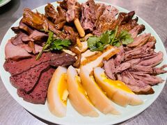 -潮界(LU·ONE凯德晶萃广场店)