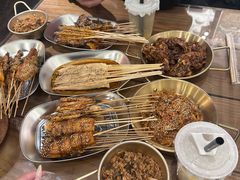 -乐兔串工坊·炖肠(万达店)