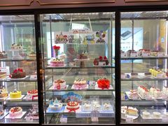 面包甜点陈列柜-巴黎贝甜(凯德MALL望京店)