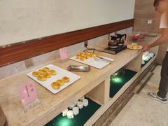 -维也纳酒店(深圳国际会展中心沙井上南店)