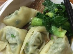 -潘国仙耳光馄饨(黄家阙路店)