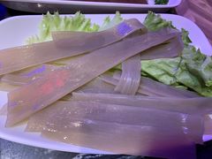 手工宽苕粉-热火朝天小嫩牛火锅·南屏街美食 (南强街巷店)