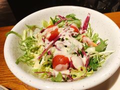 小色拉-JINNS锦时 steak&pizza(浸信会礼拜堂旧址店)