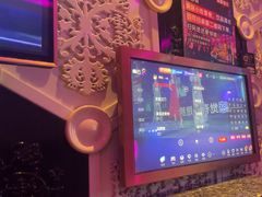 -UK派对KTV(日月广场店)