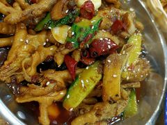 干锅姜辣凤爪-江城燕子大排档(江汉路步行街店)