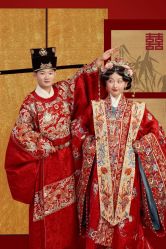 -第一夫人婚纱摄影(南京店)