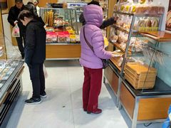 -苹果花园(乳山路店)