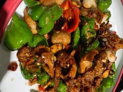 辣椒炒肉-梅飞酒家(桑园路店)