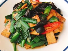 家常千页豆腐-江南村酒家
