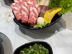 -呷哺呷哺(融创茂店)