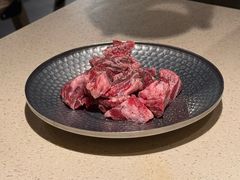 -蚂蚁洞·烤肉大营地(上海静安大悦城店)