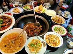 -挂旗柴锅鸡(蚌山区嘉年华店)