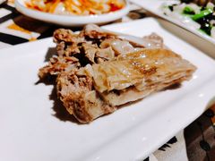 手抓羊肉-贯贯吉·清真餐厅(浙江中路店)
