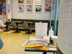 大堂-满记甜品(荟聚购物中心店)