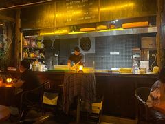 -城墙外BAR