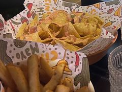 -Famous肥猫墨西哥音乐餐吧(五棵松华熙LIVE店)