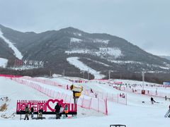 -鳌山滑雪度假区