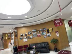 -雅悦齿科(顾村公园店)