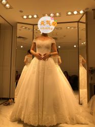 点击看大图 -GRACE KELLY婚纱与礼服(北京店)