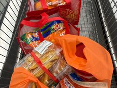 -沃尔玛(前山店)