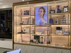 -世纪大明眼镜·林德伯格·蔡司官方授权店(武昌旗舰店)