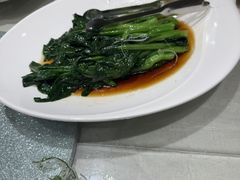 -海派美食·家宴海鲜青岛菜·石锅鲽鱼头(东方城店)