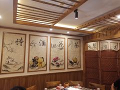 -雪熊哈尔滨烧烤·精酿啤酒·砂锅(中央胜境店)