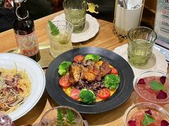-秘密旅行Bonjour(黑金冠 江南西店)