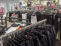 -唯品会(北京国瑞城店)
