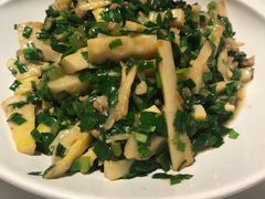 春笋韭菜炒肉碎-汤城小厨•粤菜•靓汤(苏州街店)