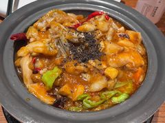 黑松露牛肝菌焖牛蛙-云海肴·汽锅鸡·云南代表菜(美罗城店)