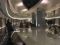 -上海滴水湖皇冠假日酒店