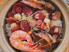 鲍鱼腊味煲仔饭-崖口煲仔饭