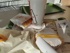 -麦当劳(保利若比邻店)
