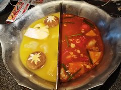 花胶鸡鸳鸯锅-湊湊火锅·茶憩(和平大悦城店)