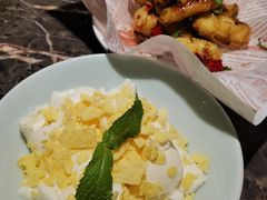 酥皮奶豆腐-新白鹿餐厅(金鹰新街口店)