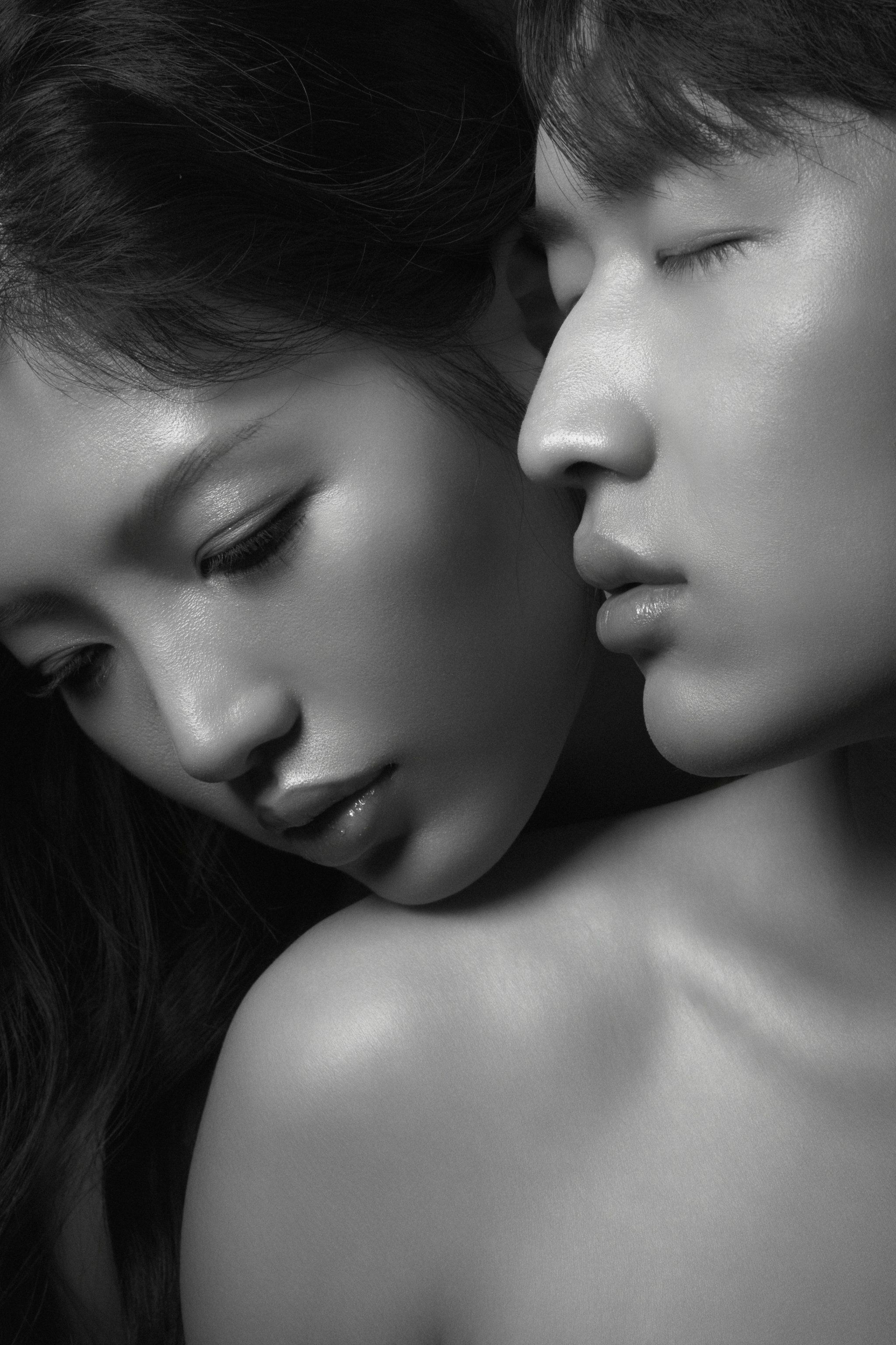 黑白情侣写真也可以很高级