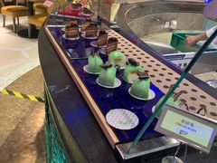 自助取餐区-咖啡苑自助餐厅·中国大饭店