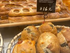 -分子跳动鲜活面包(五一大道店)
