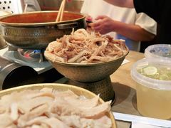 -毛肚向右·川渝毛肚王(经开永旺店)
