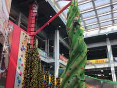 -蒙特利亲子乐园