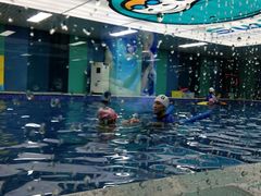 -Swim斯卫姆国际儿童游泳中心(红博中央公园店)